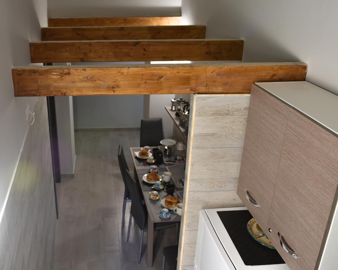 Famigi Bed and Breakfast Napoli Eksteriør billede