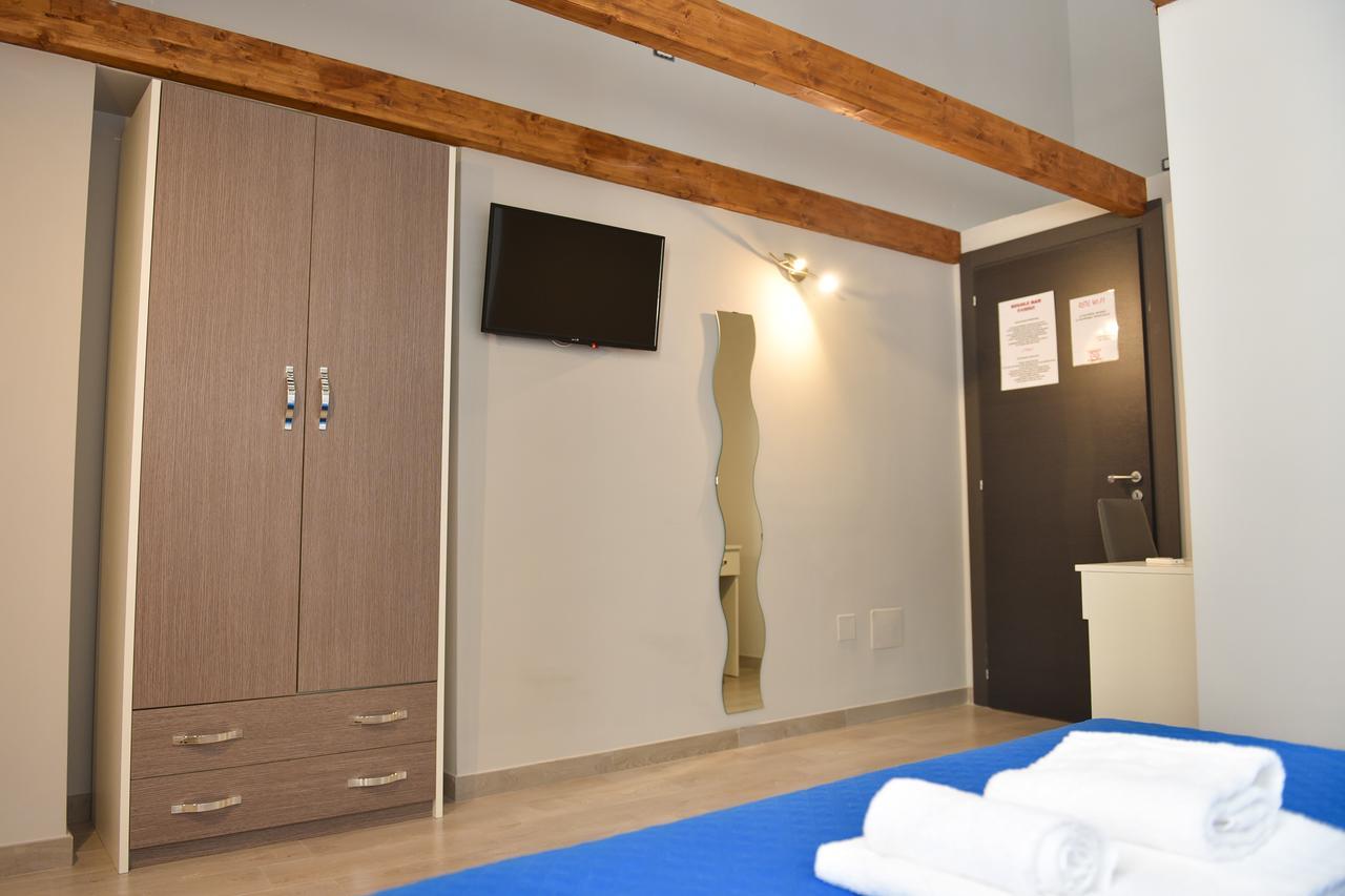 Famigi Bed and Breakfast Napoli Eksteriør billede