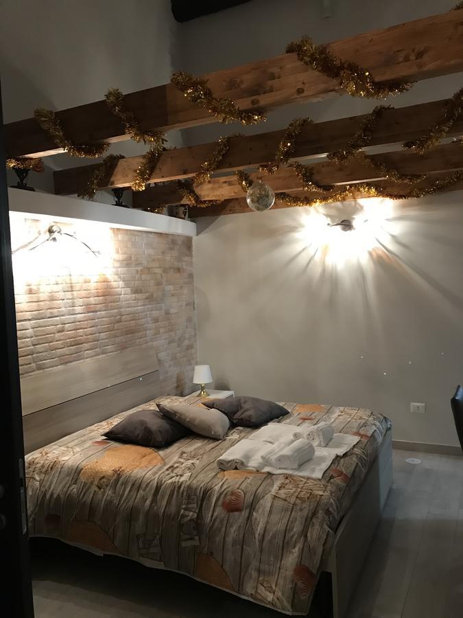 Famigi Bed and Breakfast Napoli Eksteriør billede